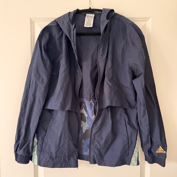Adidas lightweight windbreaker - Picture 1 of 4